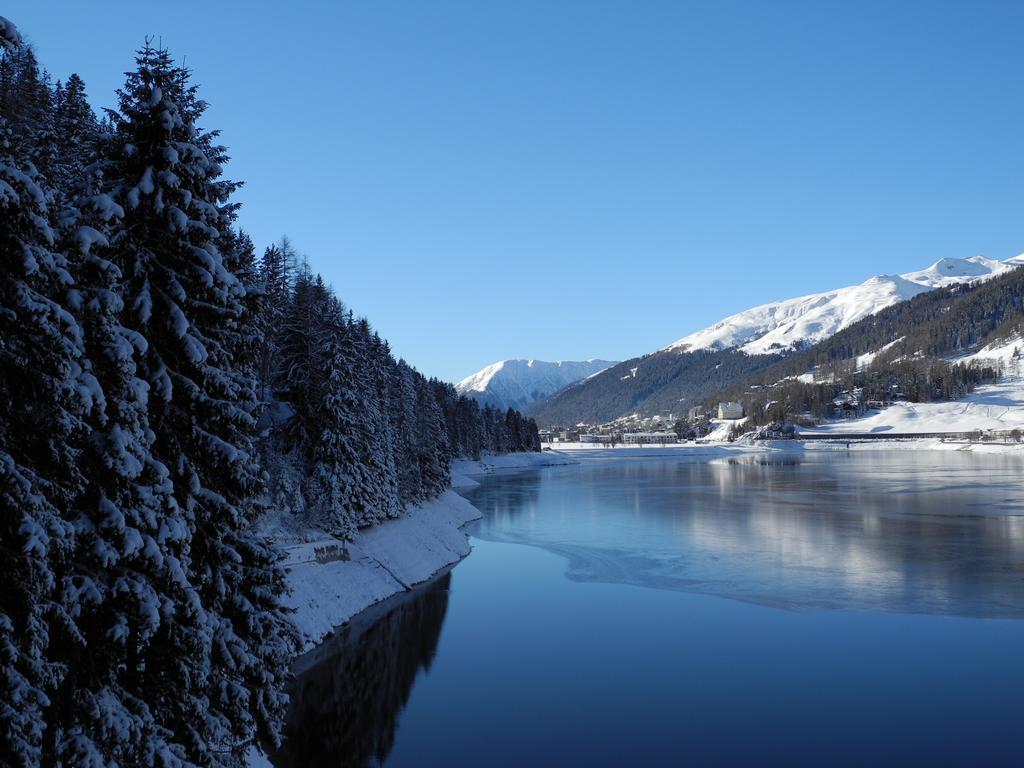 Shima-Davos Panzió Kültér fotó